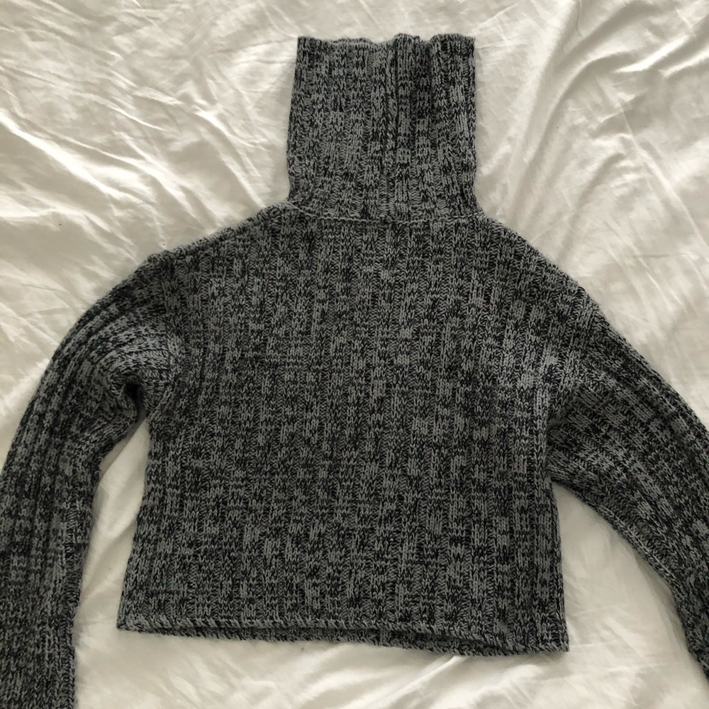 Urban outfitters turtle neck